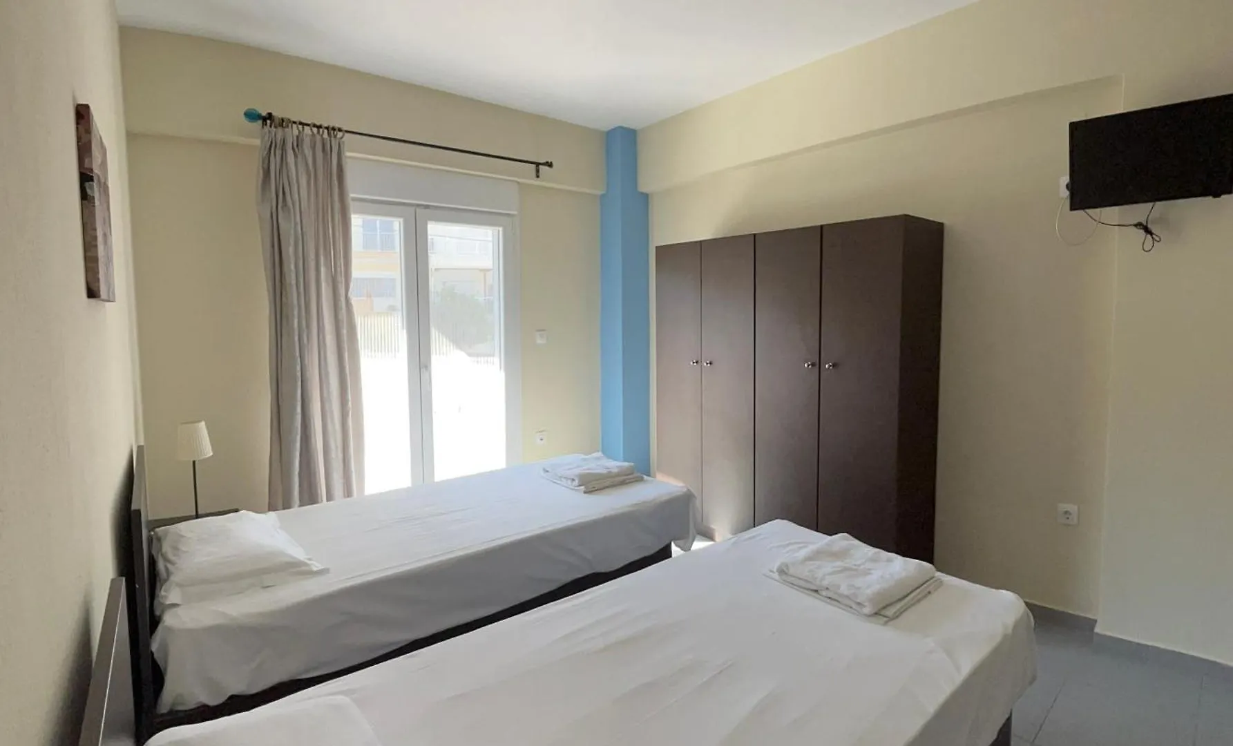 Rooms Elena Νέα Ποτίδαια 0*,
