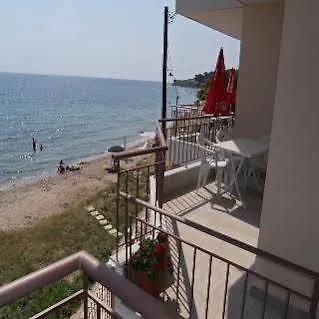 Rooms Elena Νέα Ποτίδαια 0*,  Ελλάδα